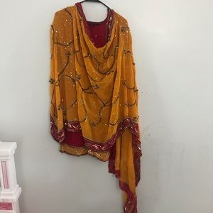 Indian salwar kamiz suit
